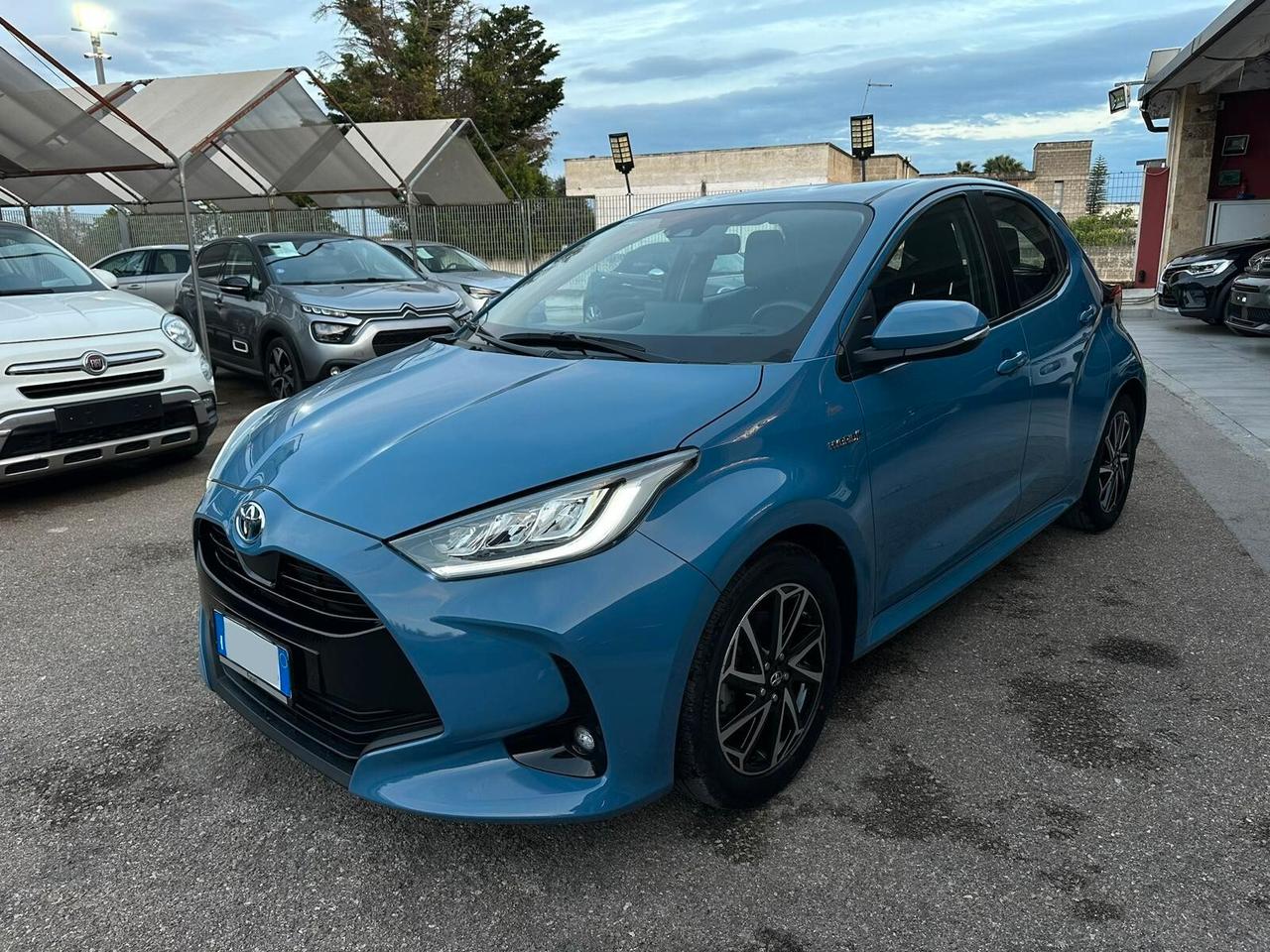 Toyota Yaris 1.5 Hybrid 5 porte Lounge