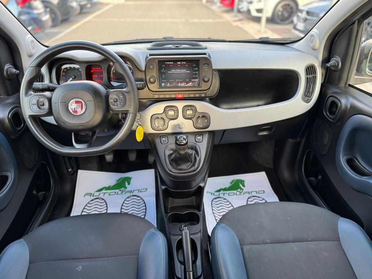 FIAT Panda Cross 1.0 FireFly S&S Hybrid UniPro UConnect 7 Pollici