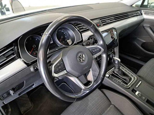 VOLKSWAGEN Passat Variant 2.0 TDI SCR EVO DSG Business