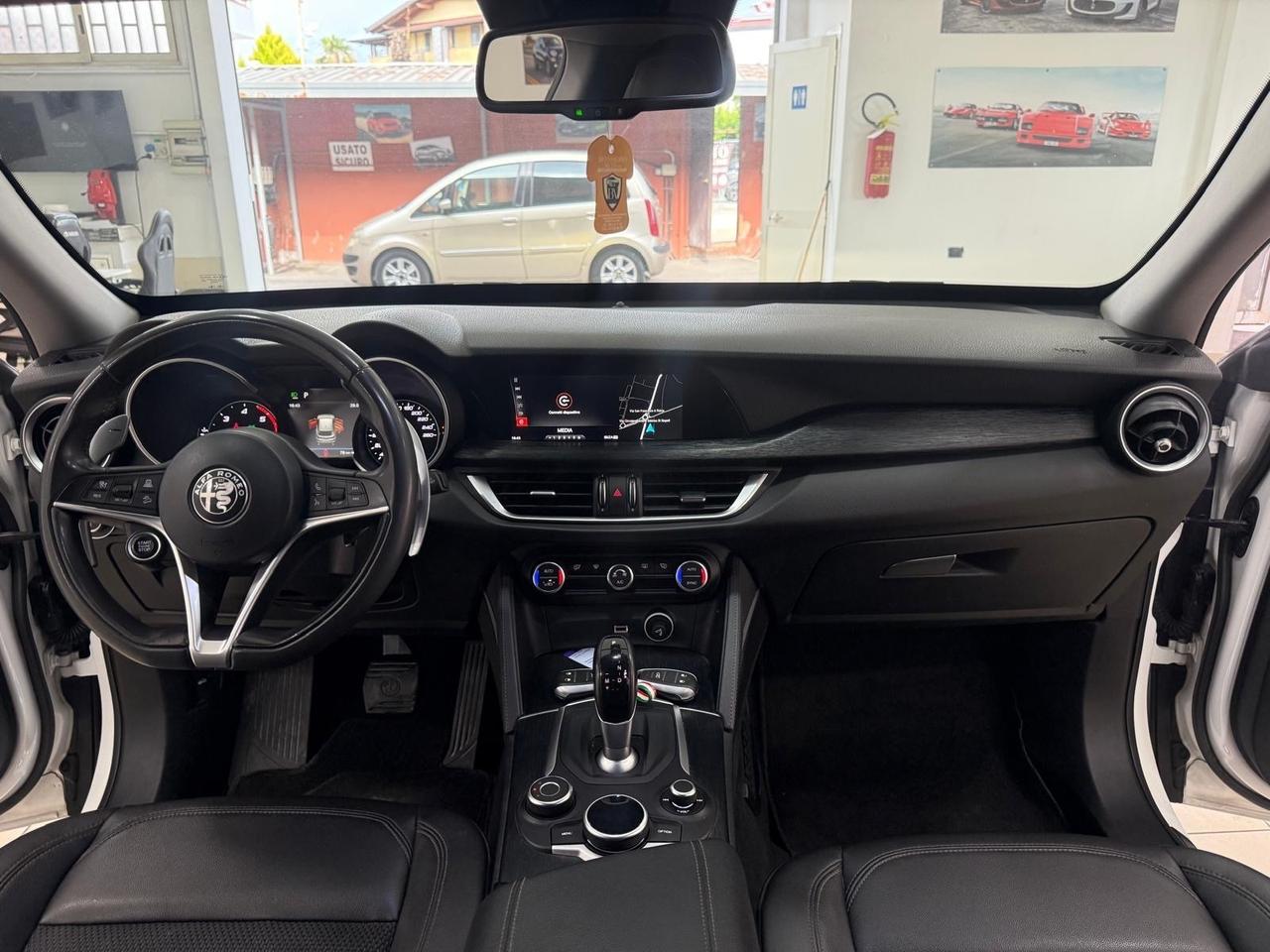 Alfa Romeo Stelvio 2.2 Turbodiesel 210 CV AT8 Q4 Business