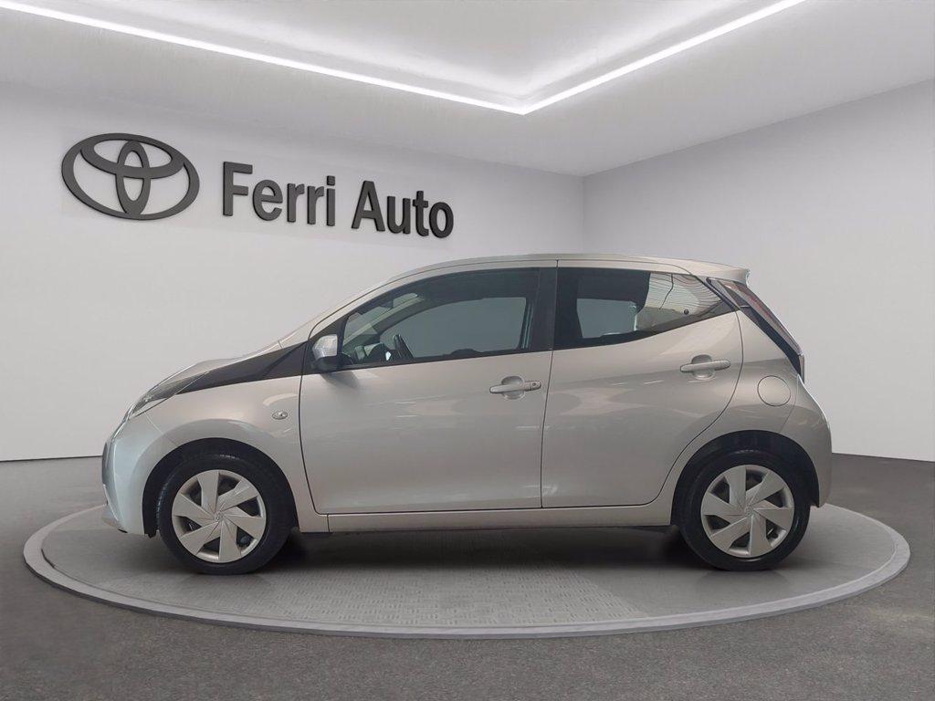 TOYOTA Aygo 5p 1.0 x-play my15 del 2017