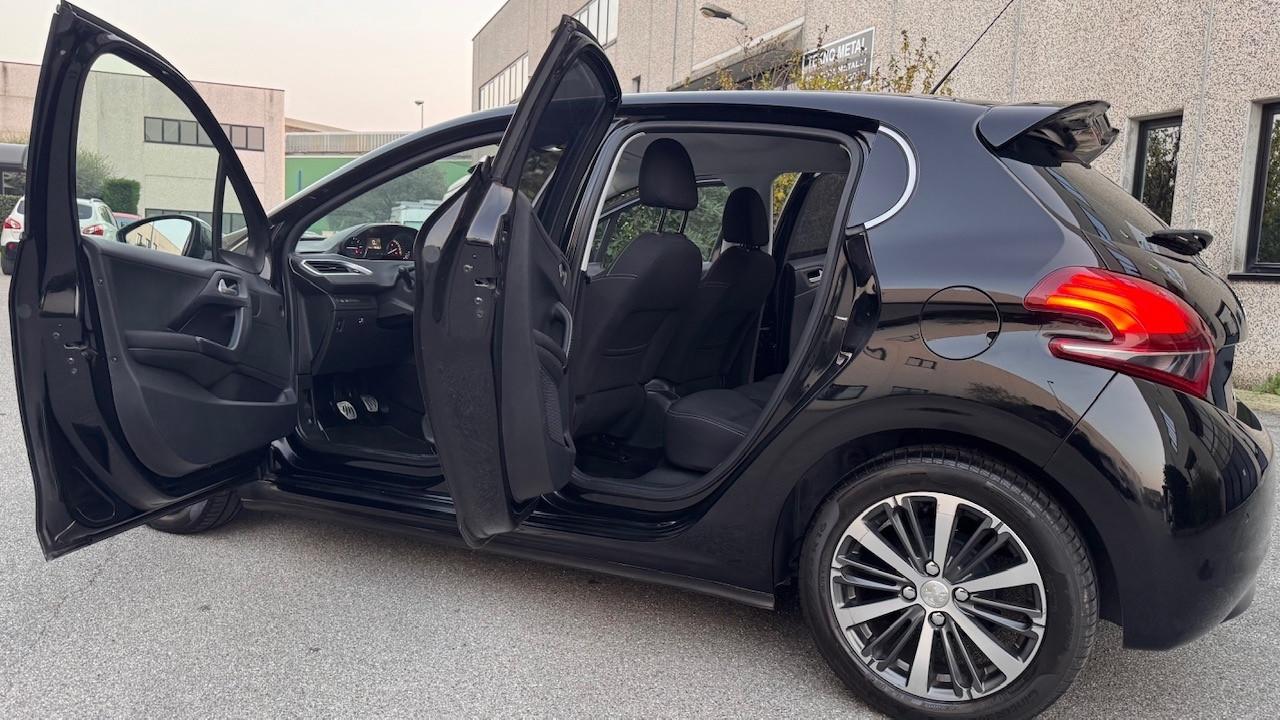 Peugeot 208 PureTech 82 5p. GPL Allure ok neo patentati