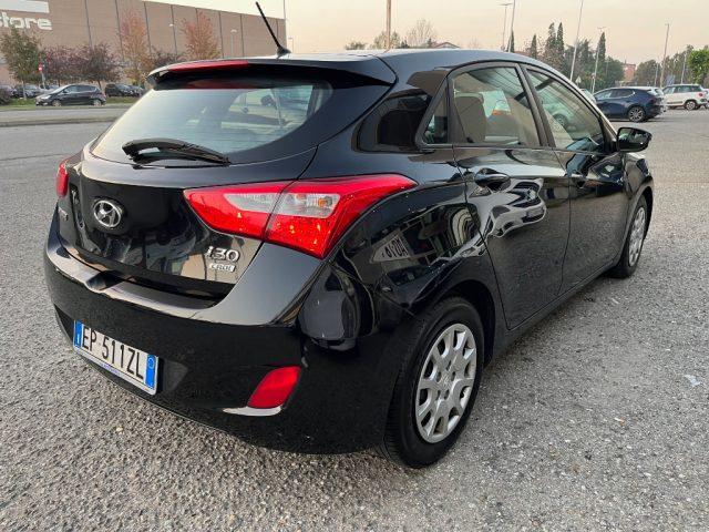 HYUNDAI i30 1.6 CRDi AUTOMATICA