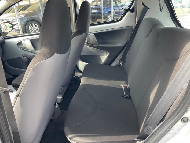 Toyota Aygo 5p 1.0 Sol FL