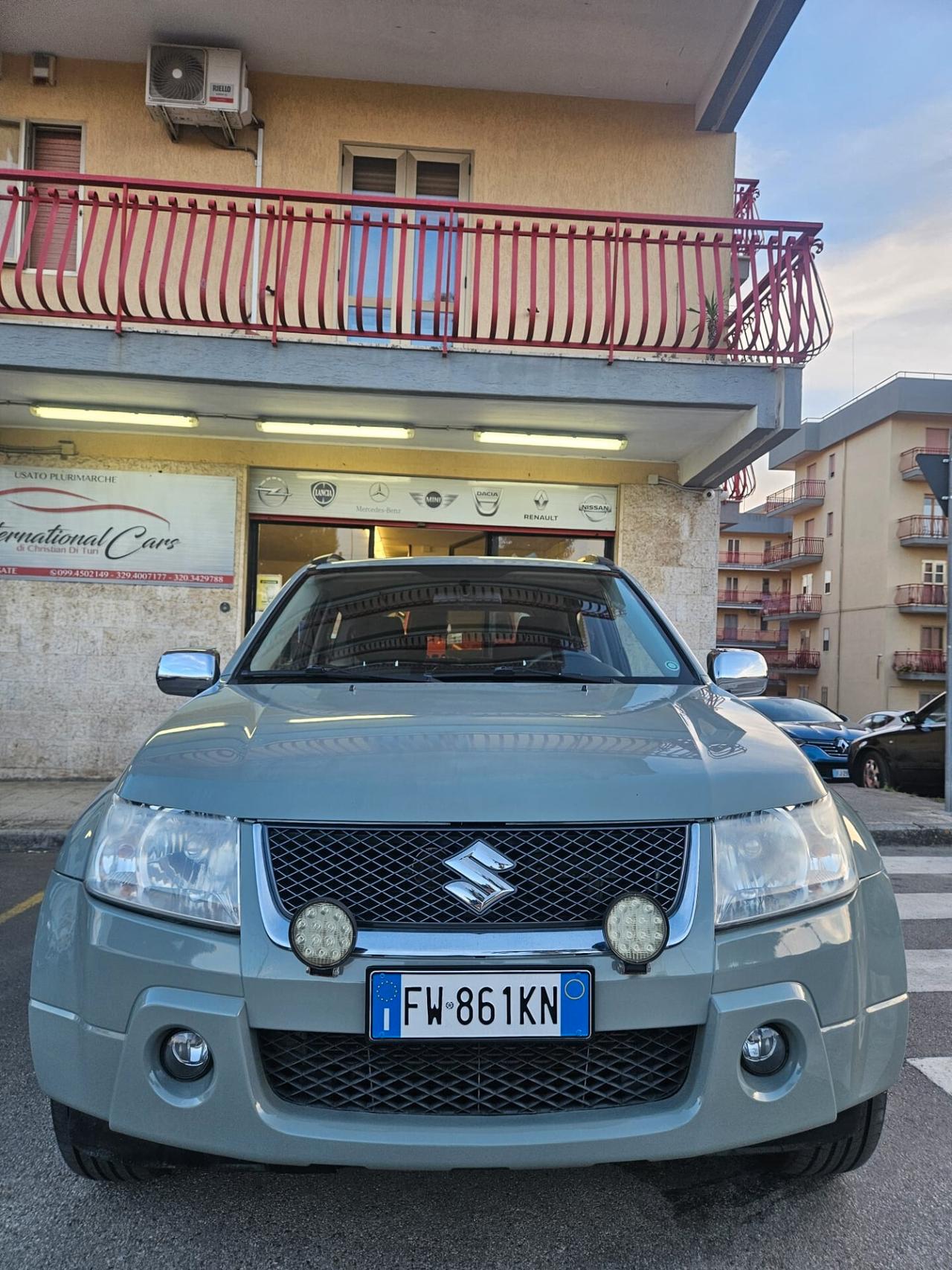 SUZUKI Grand Vitara 3porte 1.9TD 4x4 95kw 130cv