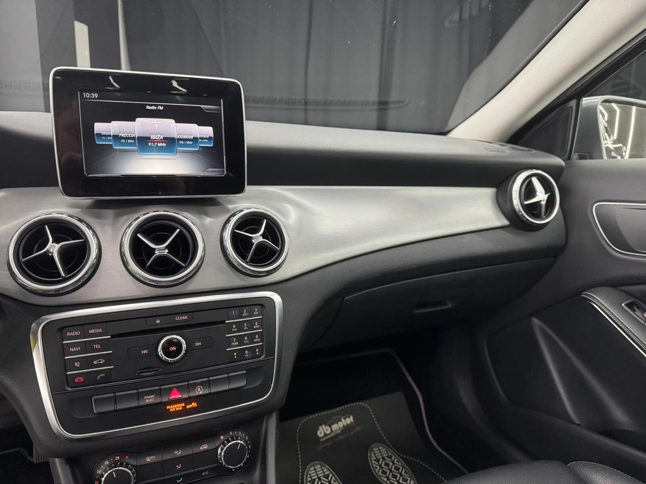 Mercedes-benz GLA 200 180 d Automatic Executive