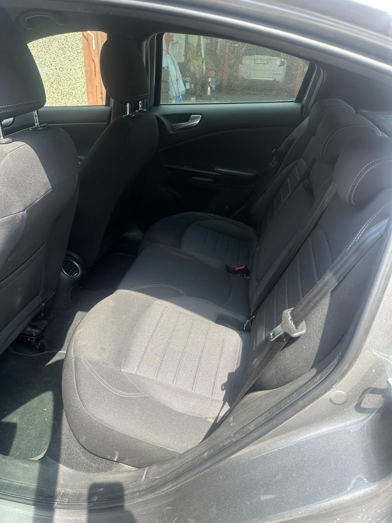 Alfa Romeo Giulietta 1.6 JTDm TCT 120 CV