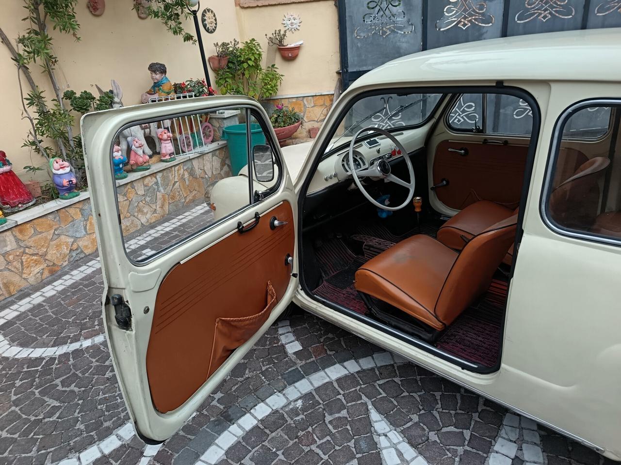Fiat 600 seicento anno 1968 ORIGINALE