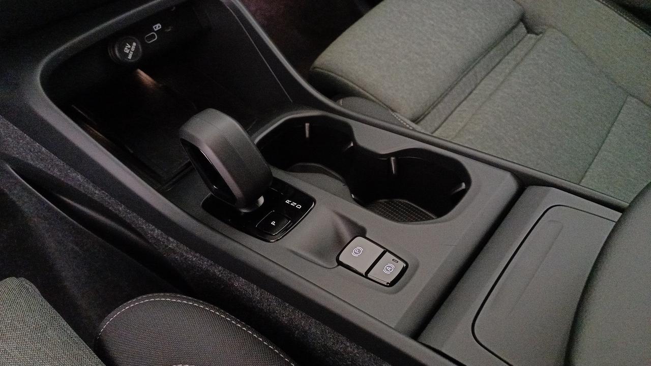 VOLVO XC40 2.0 b3 Core auto