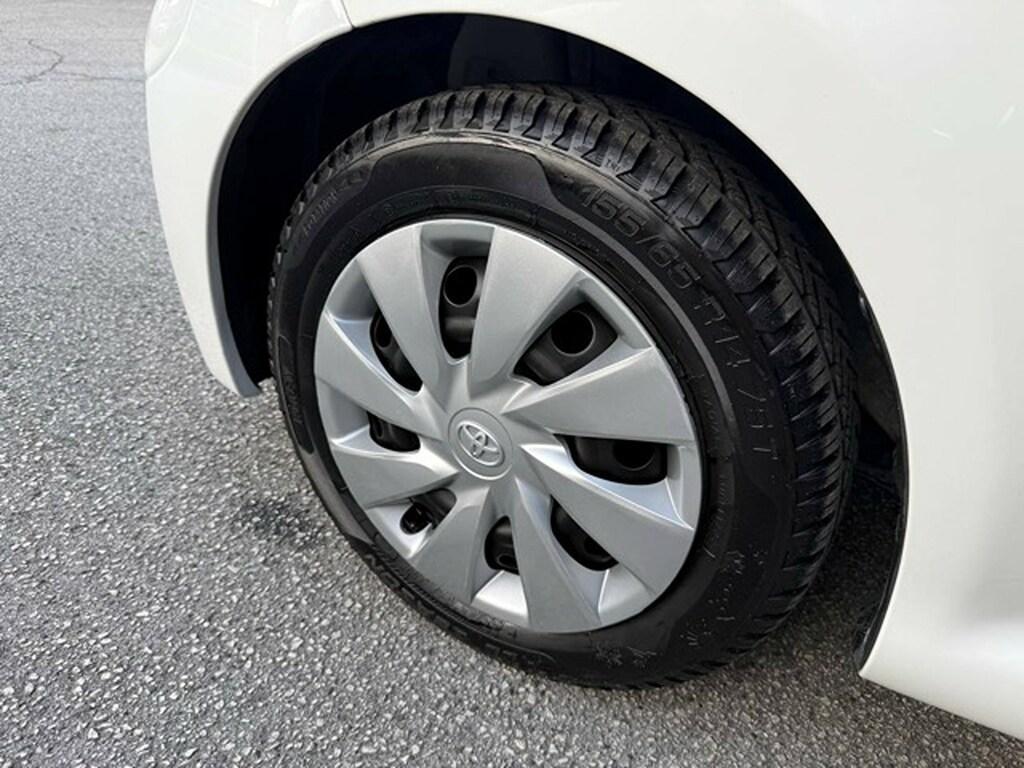 Toyota Aygo 1.0 Lounge connect 5p m-mt