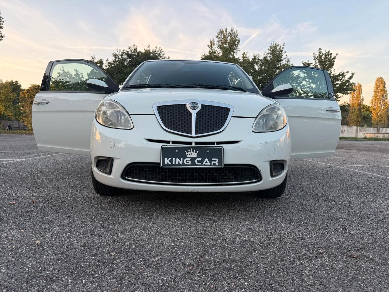 Lancia Ypsilon 1.2 Versus
