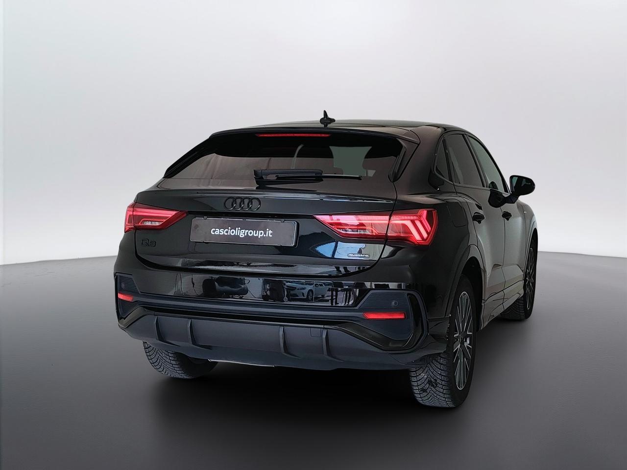 AUDI Q3 I 2019 Sportback - Q3 Sportback 35 2.0 tdi S line edition quattro s-tronic