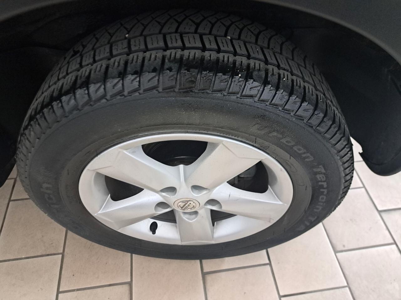 Nissan Qashqai 1.6 benz unico prop 2008