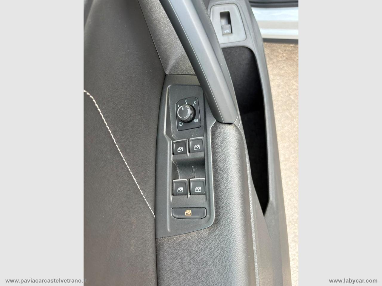 VOLKSWAGEN Tiguan 2.0 TDI 150CV SCR DSG R-Line