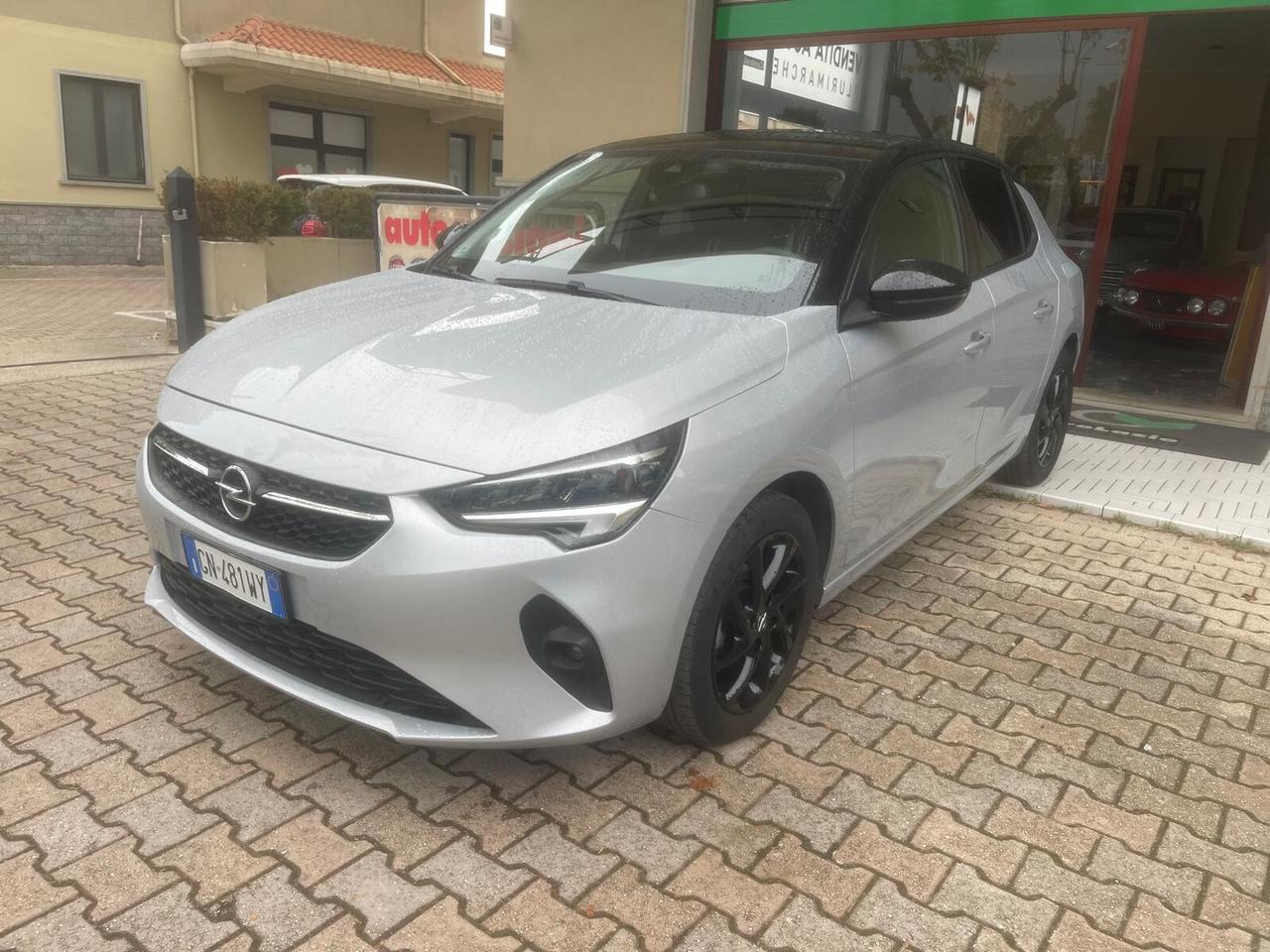 Opel Corsa 1.2 Elegance