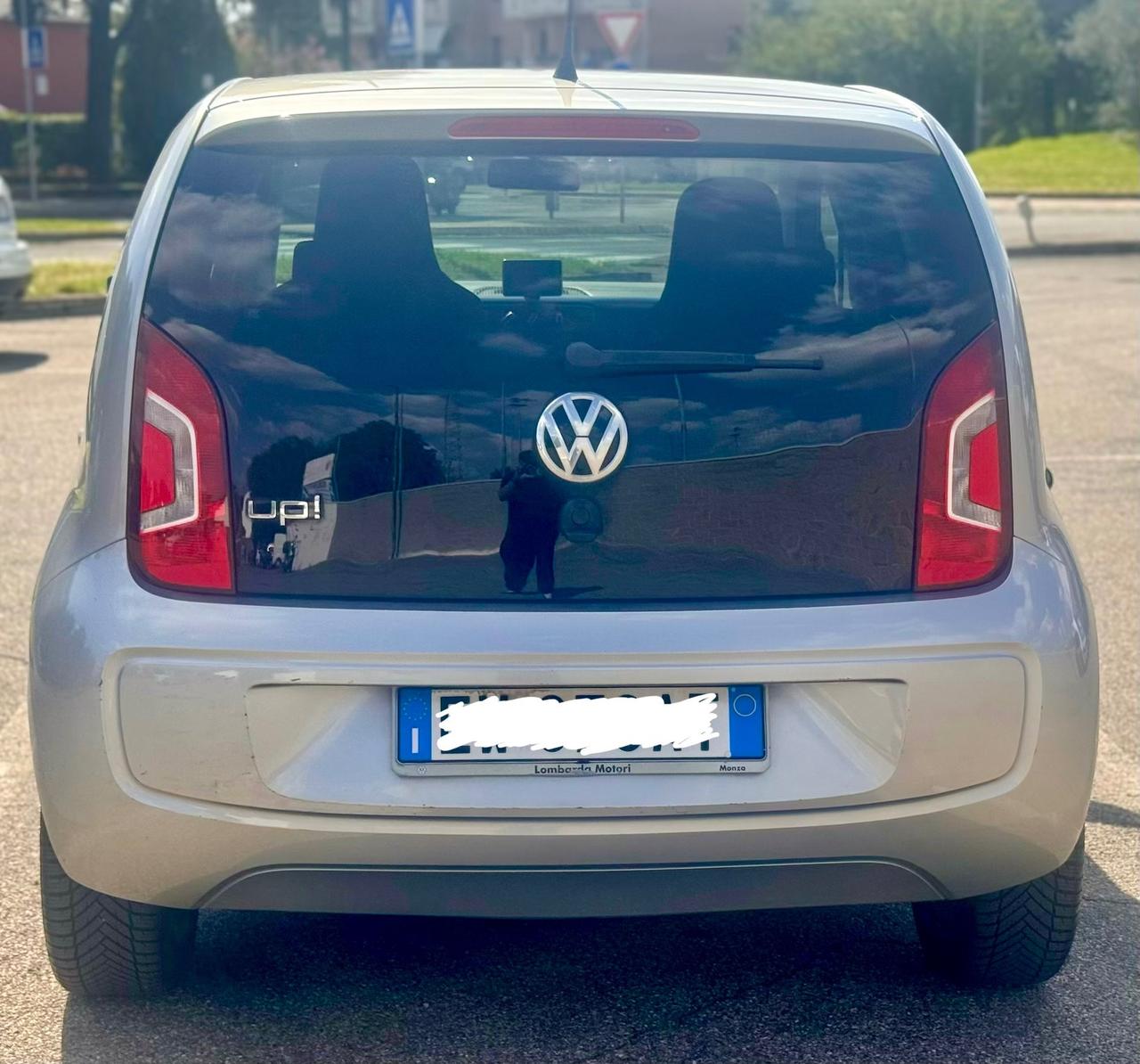 Volkswagen up! 1.0 75 CV 5p. high