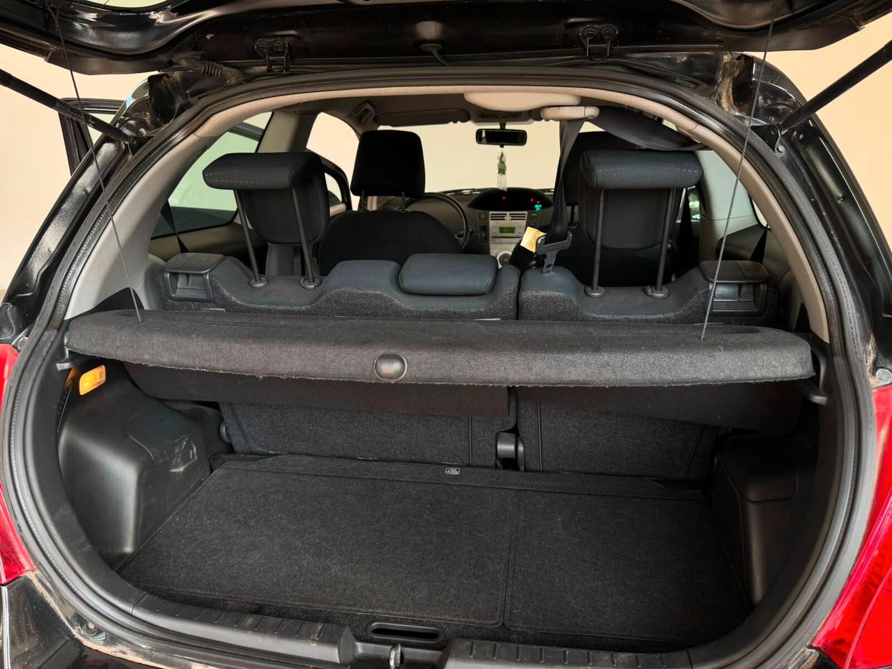 Toyota Yaris 1.0 3 porte