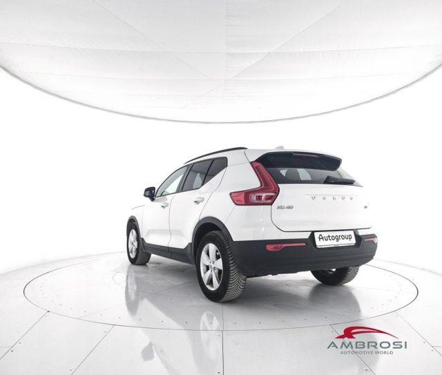 VOLVO XC40 D3 Momentum Pro