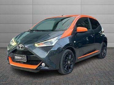 TOYOTA Aygo Connect 1.0 VVT-i 72 CV 5 porte x-wave orange