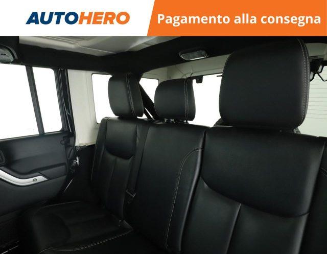 JEEP Wrangler Unlimited 2.8 CRD DPF Sahara Auto