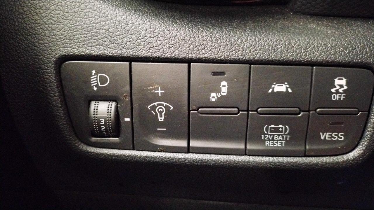 Hyundai Kona HEV 1.6 DCT Exellence