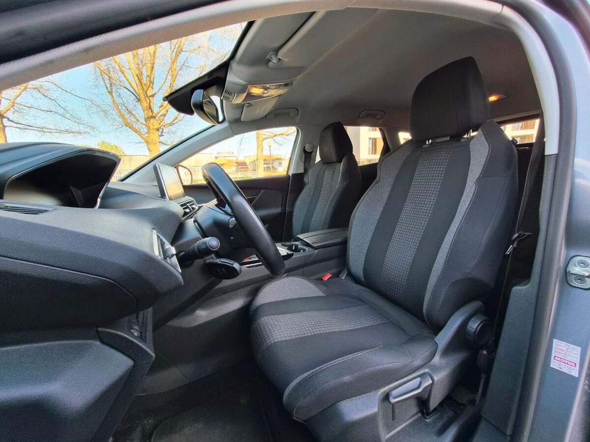 Peugeot 3008 1.5 bluehdi Business s&s 130cv