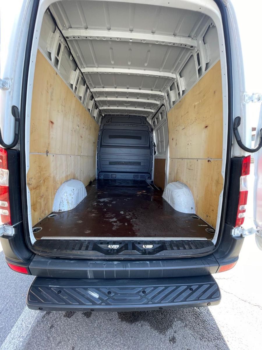 MERCEDES-BENZ SPRINTER 214CDI