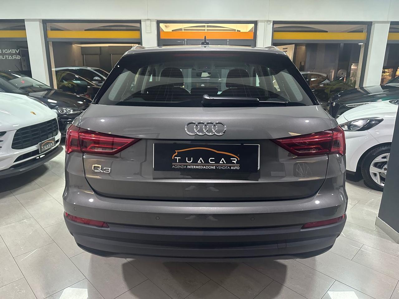 Audi Q3 Business Advanced 1.5 35 TFSI #7964