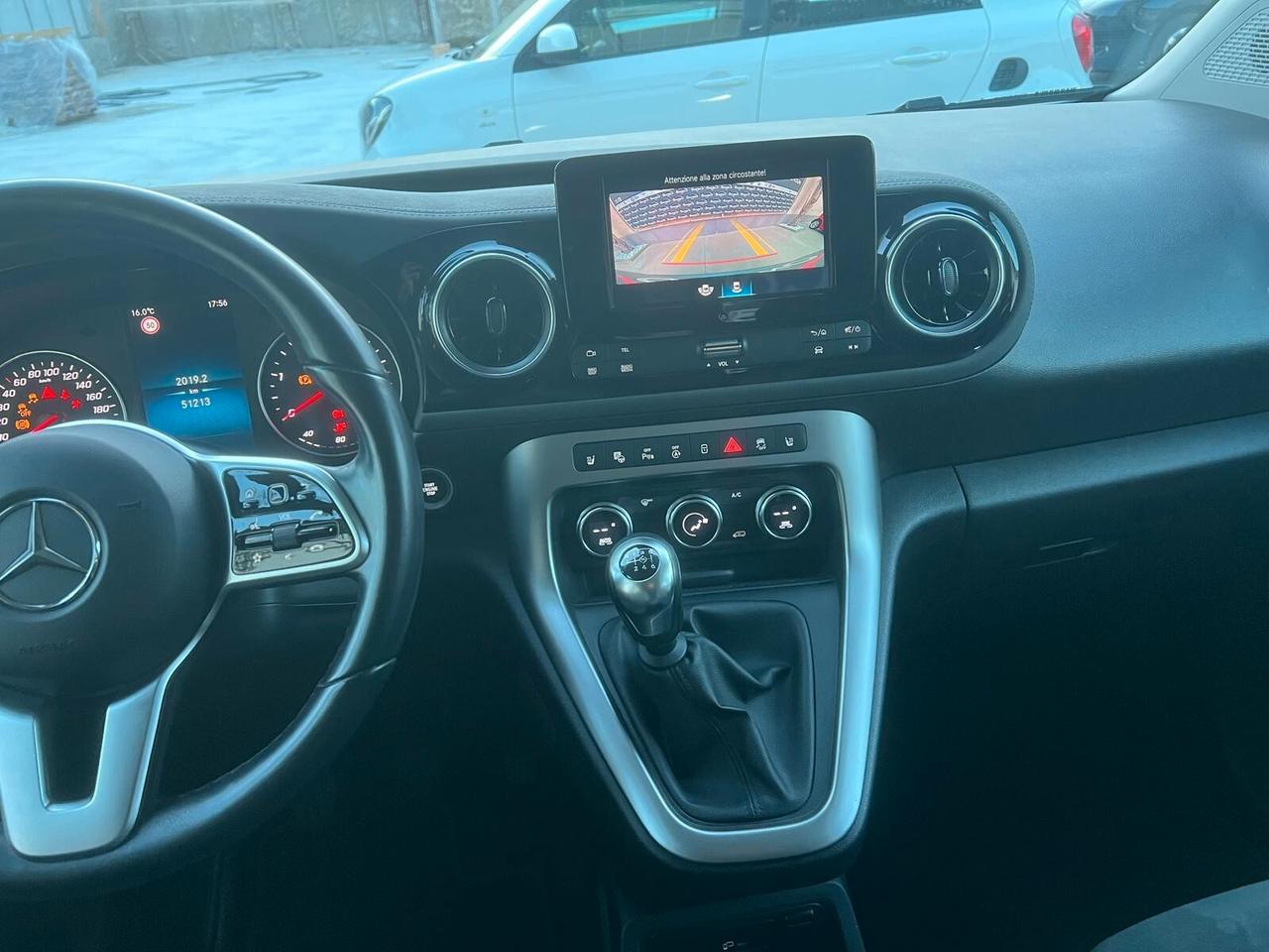 Mercedes-benz Classe T 180d Premium