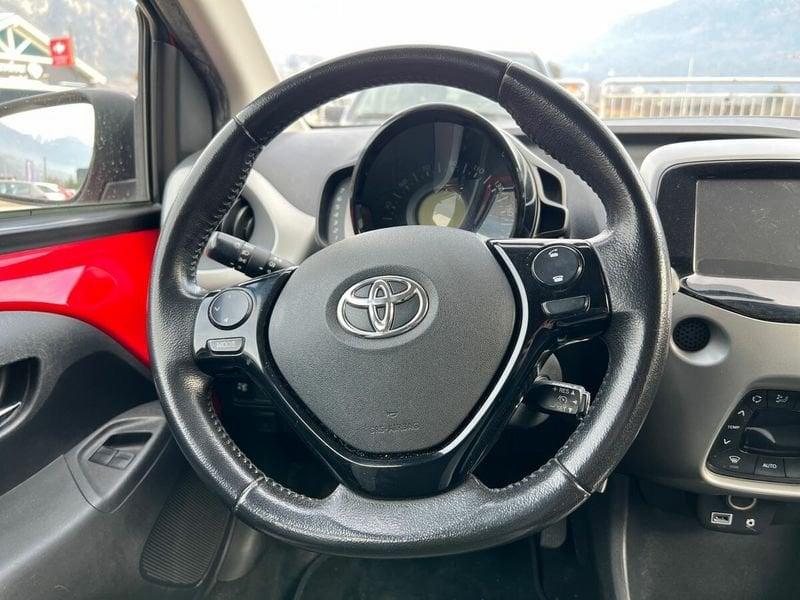 Toyota Aygo Aygo 1.0 VVT-i 69 CV 3 porte x-cool