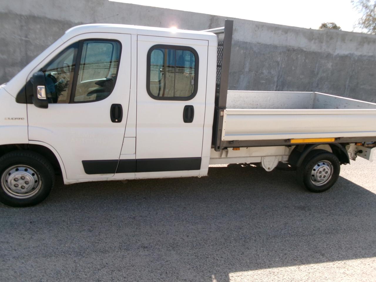 Fiat Ducato DOPPIA GABBINA 7 POSTI CASSONE FISSO