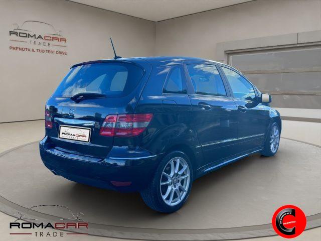 MERCEDES-BENZ B 180 CDI Sport
