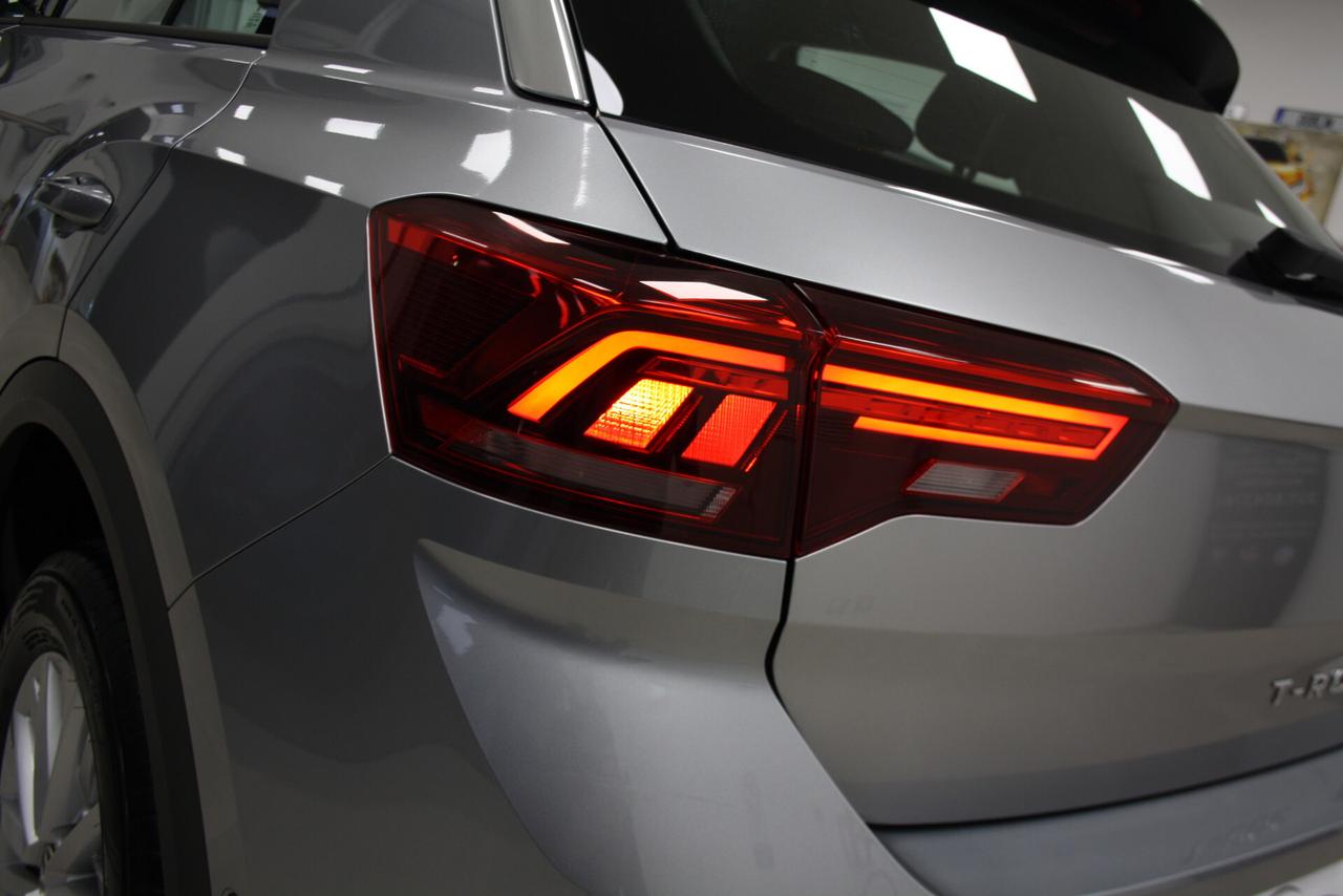 VOLKSWAGEN T-ROC 2.0 TDI 115CV LIFE *2025