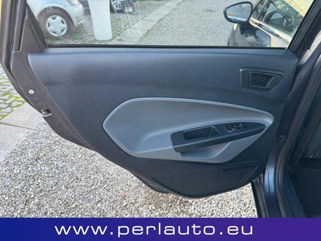 FORD Fiesta 1.2 82 CV 5 porte Titanium