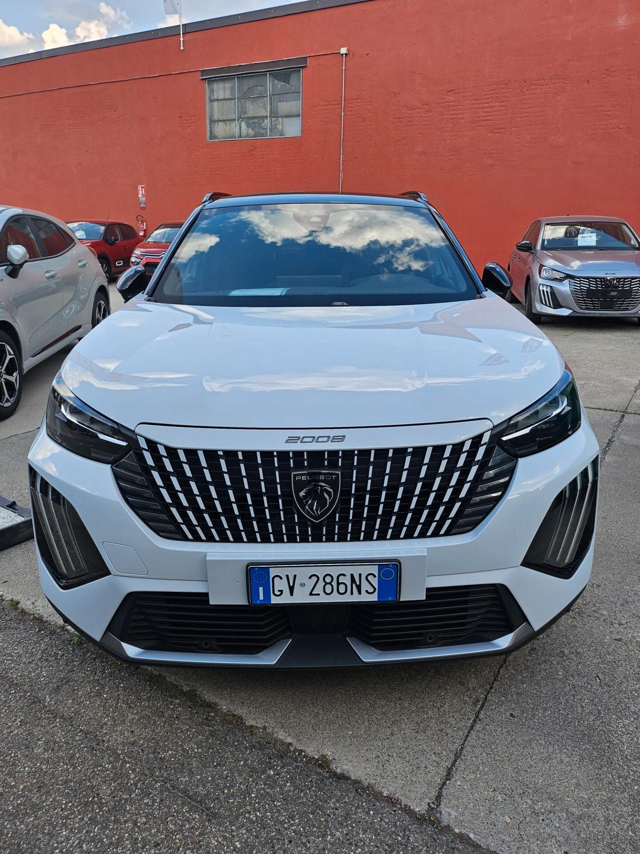 Peugeot 2008 PureTech 130 S&S EAT8 GT