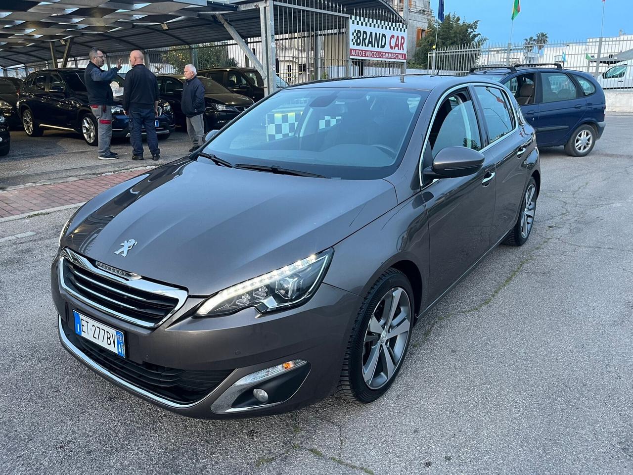 Peugeot 308 1.6 e-HDi Stop&Start Allure Unipro 2013