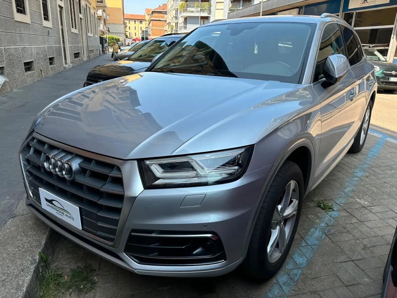 Audi Q5 40 TDI quattro S tronic Business Sport