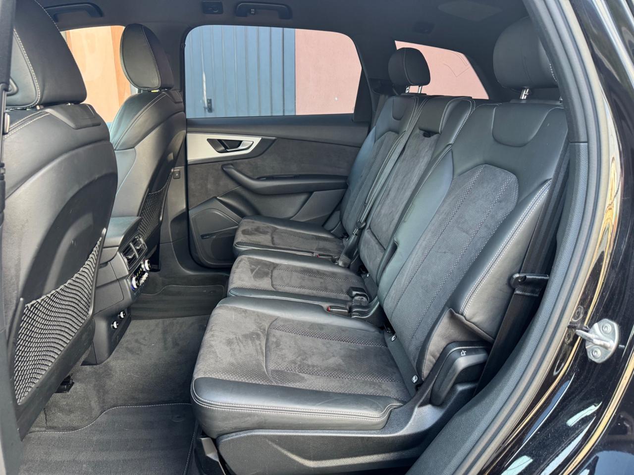Audi Q7 3.0 TDI 272 CV quattro tiptronic S-Line 7posti