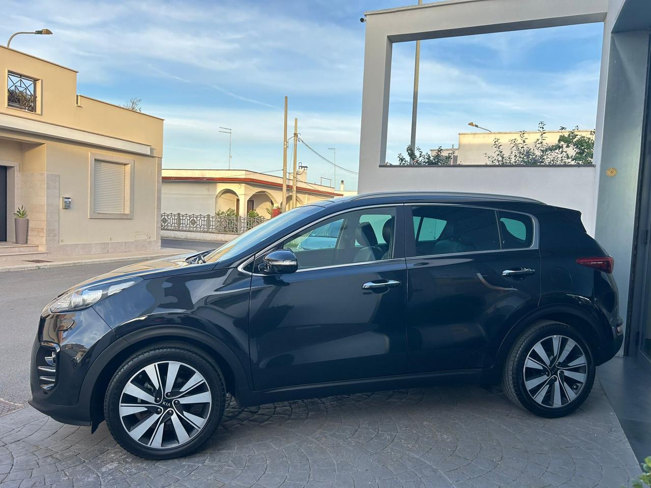 Kia Sportage 1.7 CRDi COOL TETTO/PELLE-2016