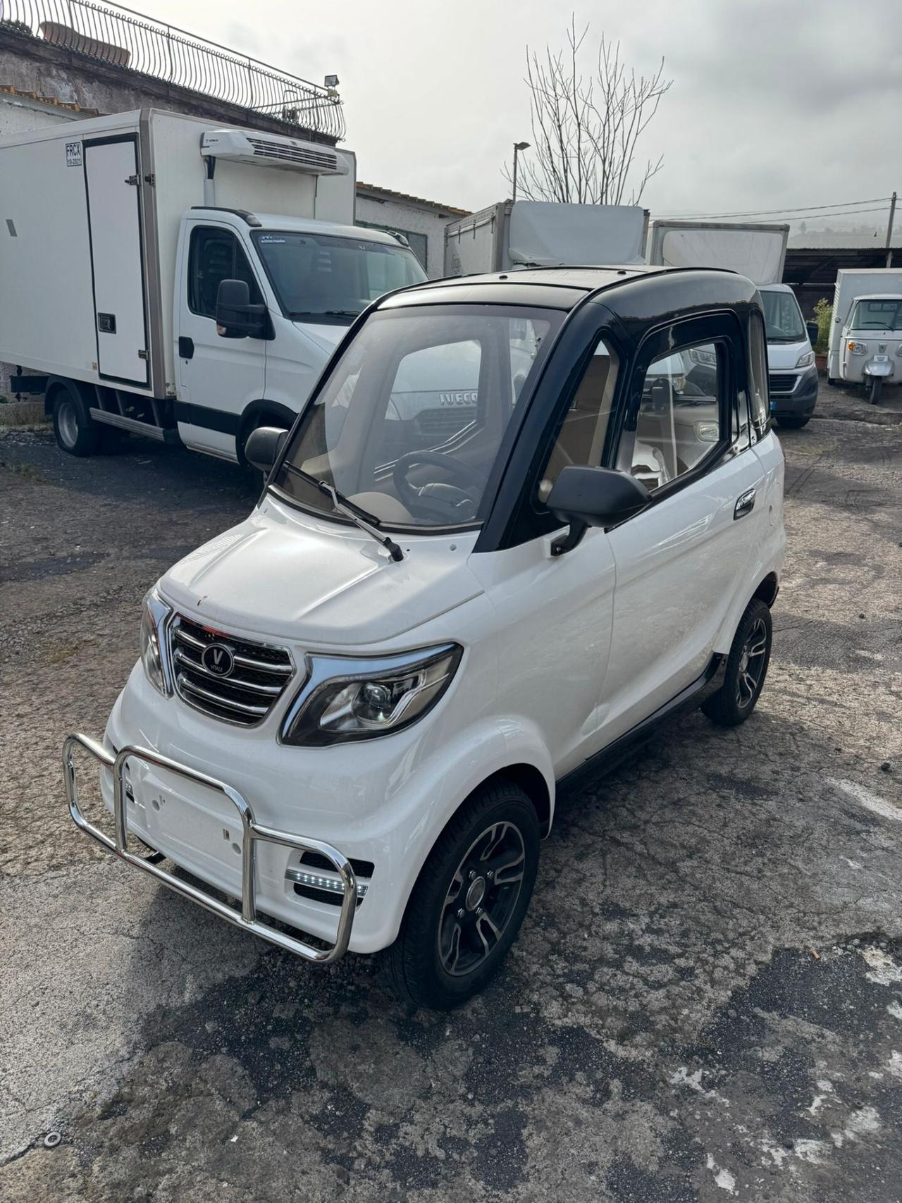 AUTO ELETTRICA GUIDA LIBERA MOB30A