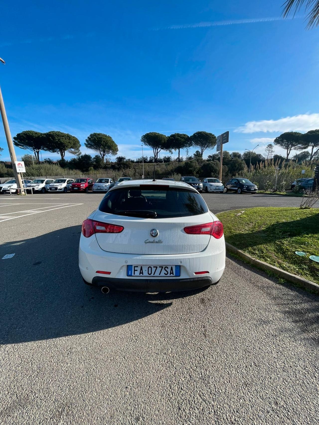 Alfa Romeo Giulietta 1.6 JTDm-2 120 CV Distinctive