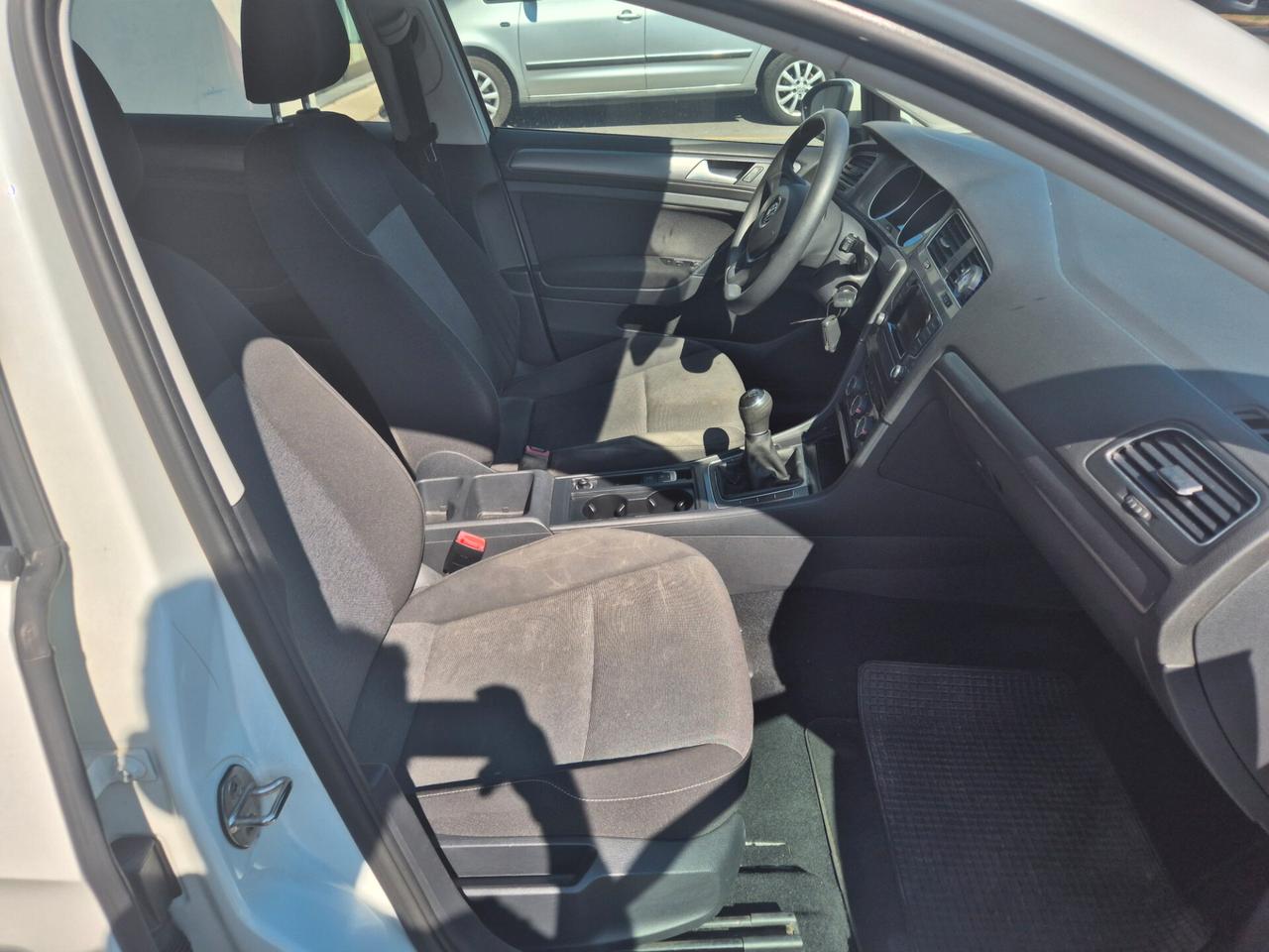 Volkswagen Golf 1.6 TDI 90 CV 5p. Trendline BlueMotion
