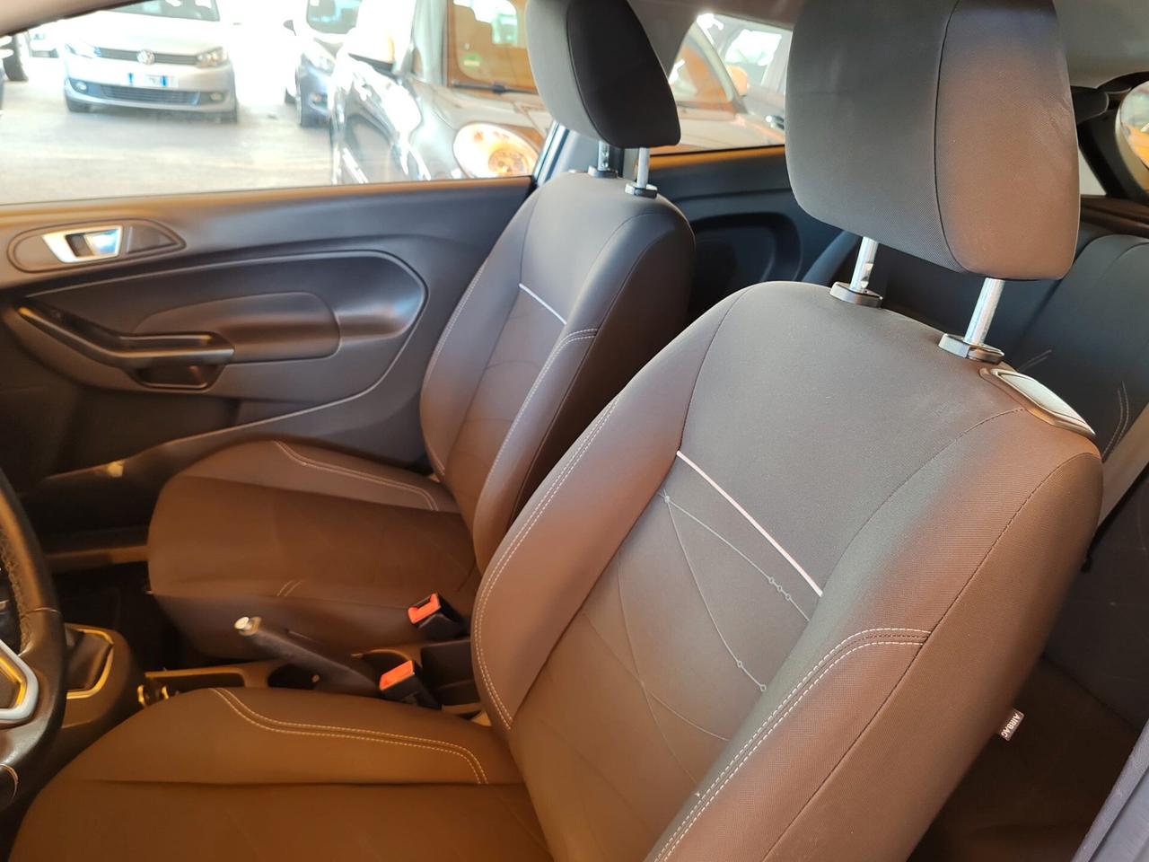 FORD FIESTA1.4 BENZINA/ GPL