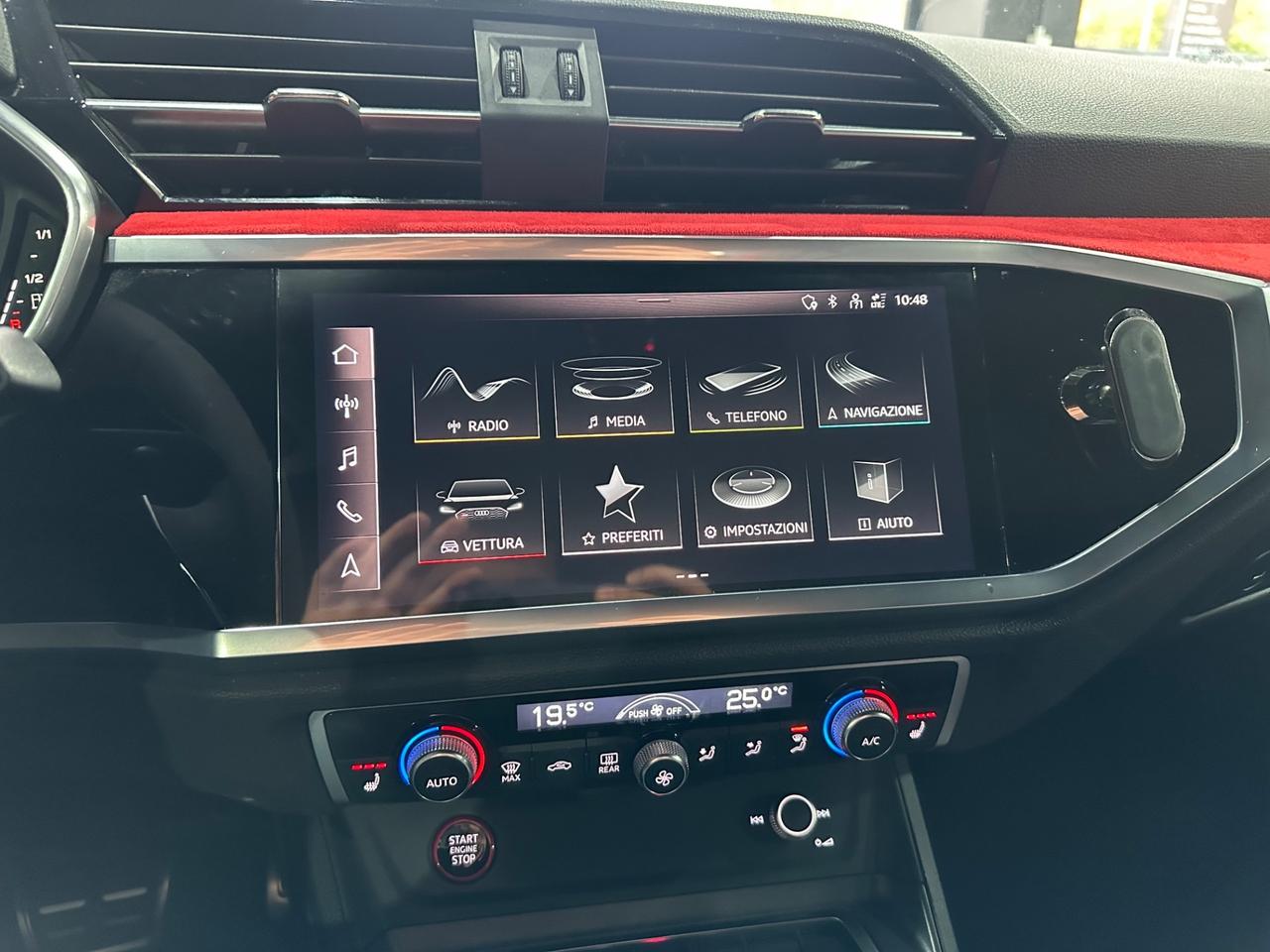 Audi Q3 RS SPB quattro S tronic identity black