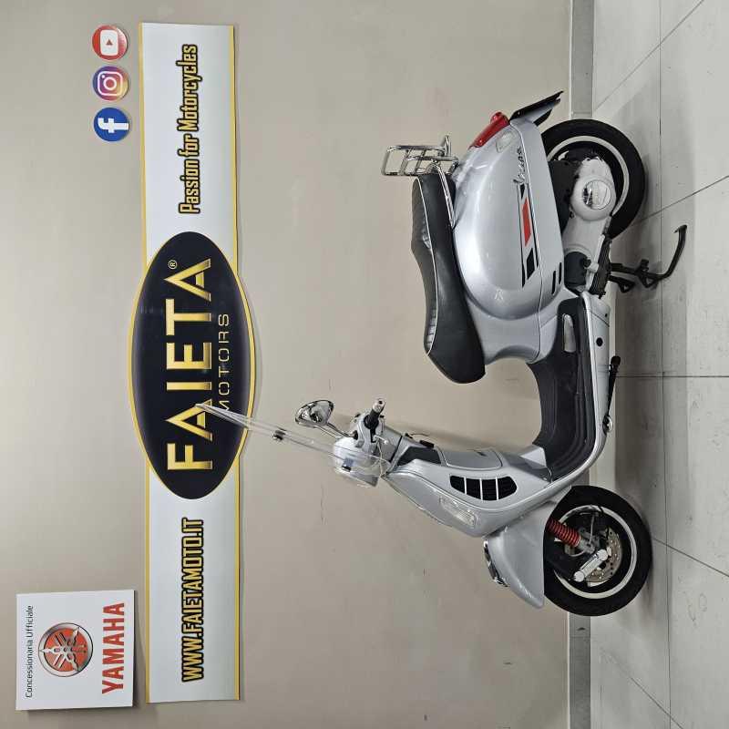 Vespa GTS 250 i.e. - 2005