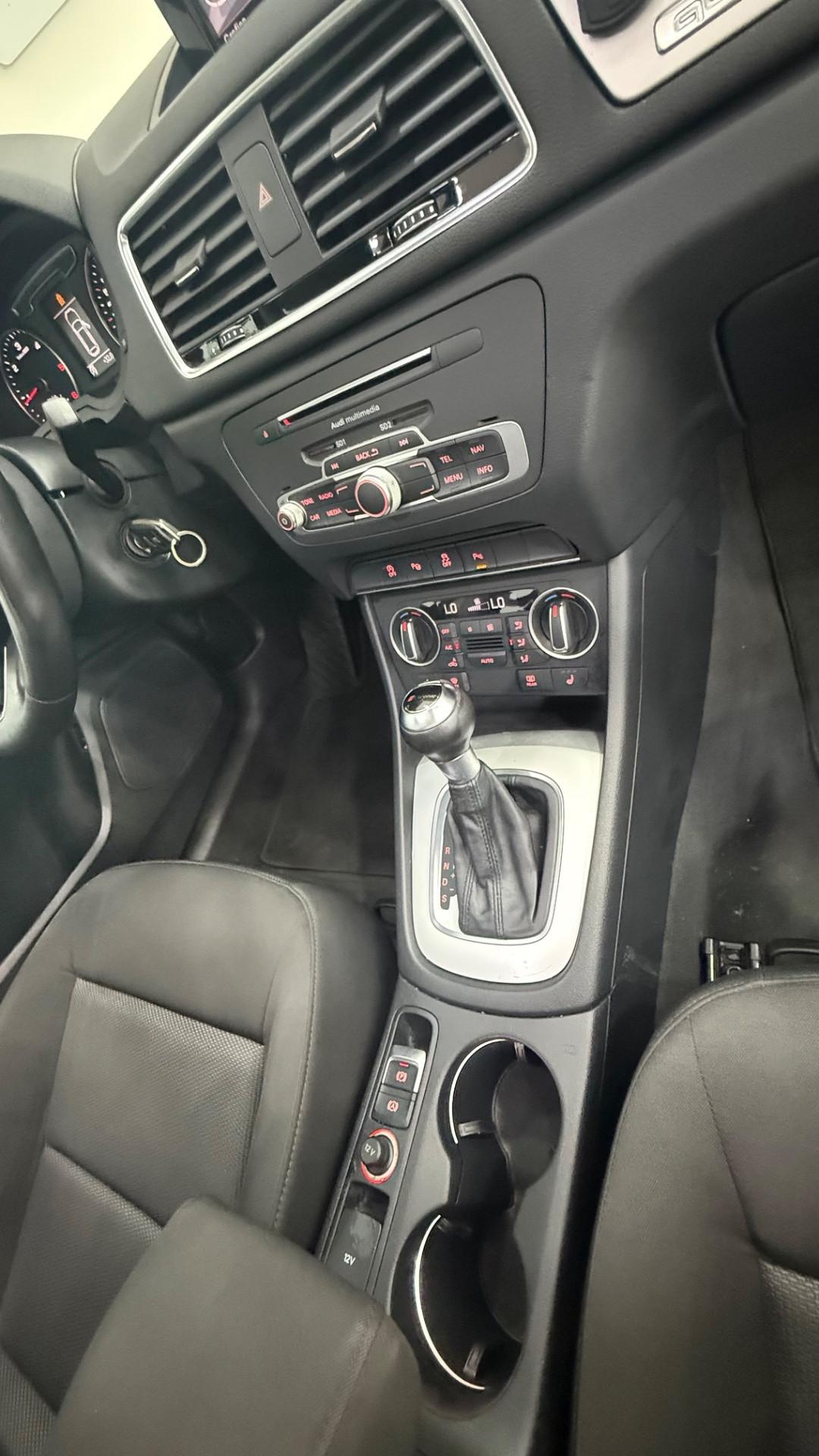 Audi Q3 2.0 TDI 150 CV quattro S tronic Sport
