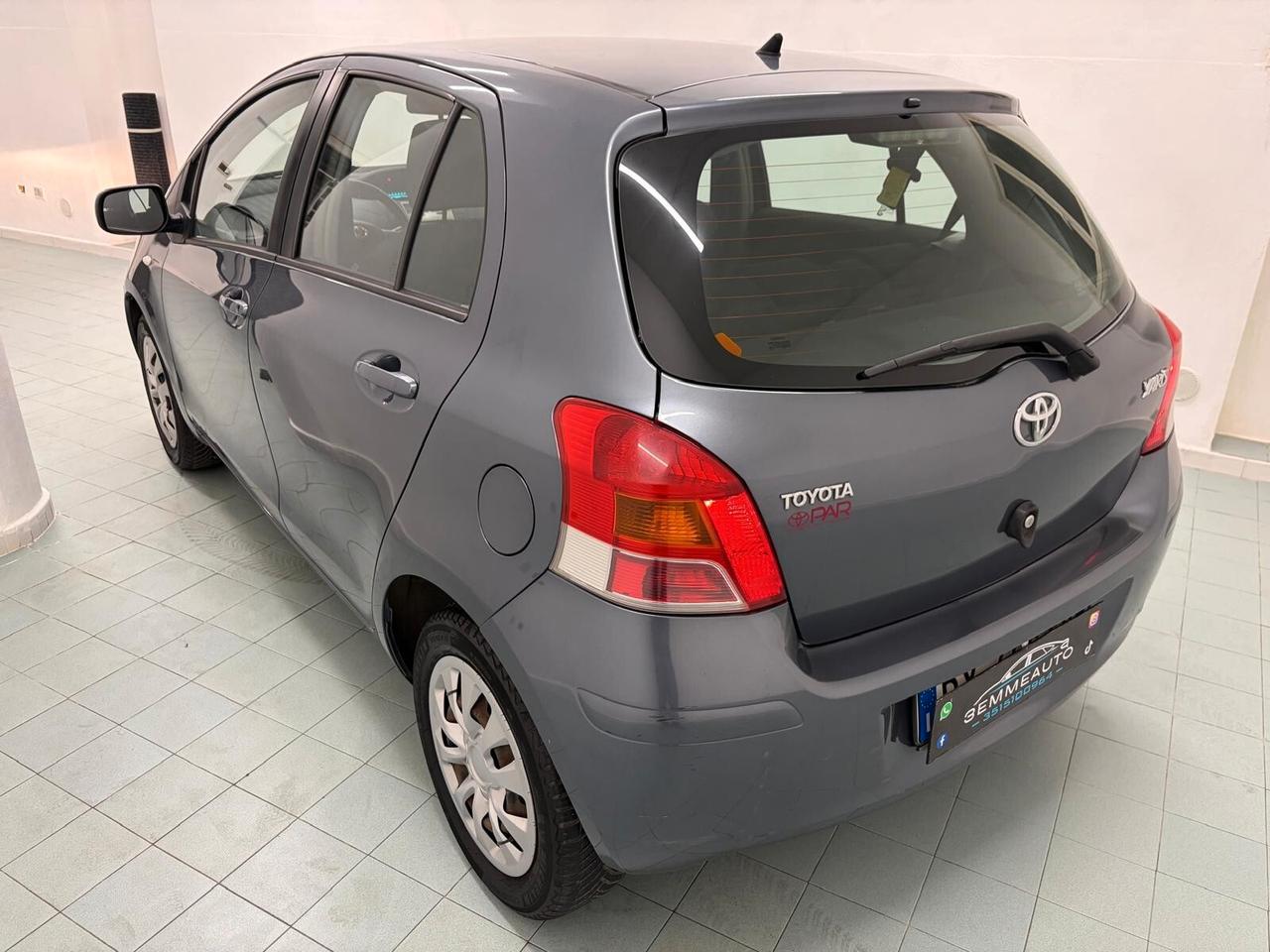 Toyota Yaris 1.0 TUTTO INCLUSO CHIAVI IN MANO LEGGI