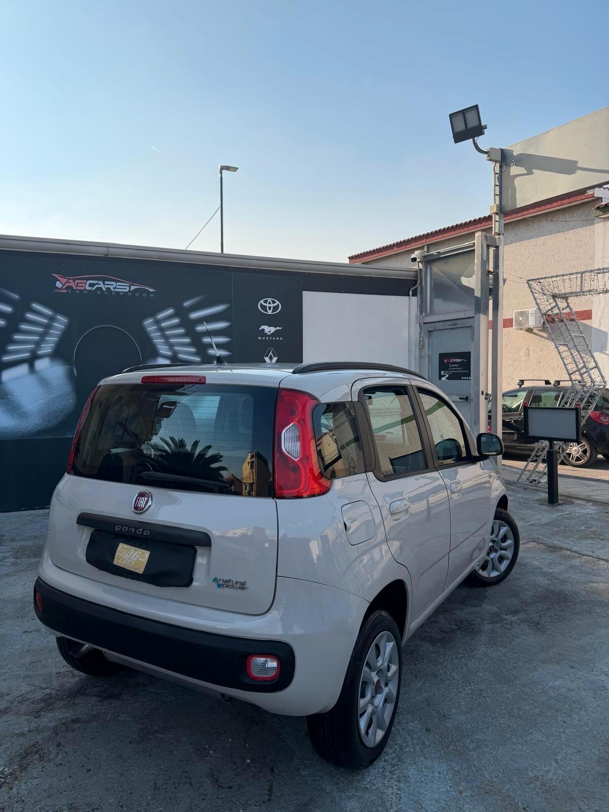 Fiat Panda 0.9 TwinAir Turbo Natural Power Lounge