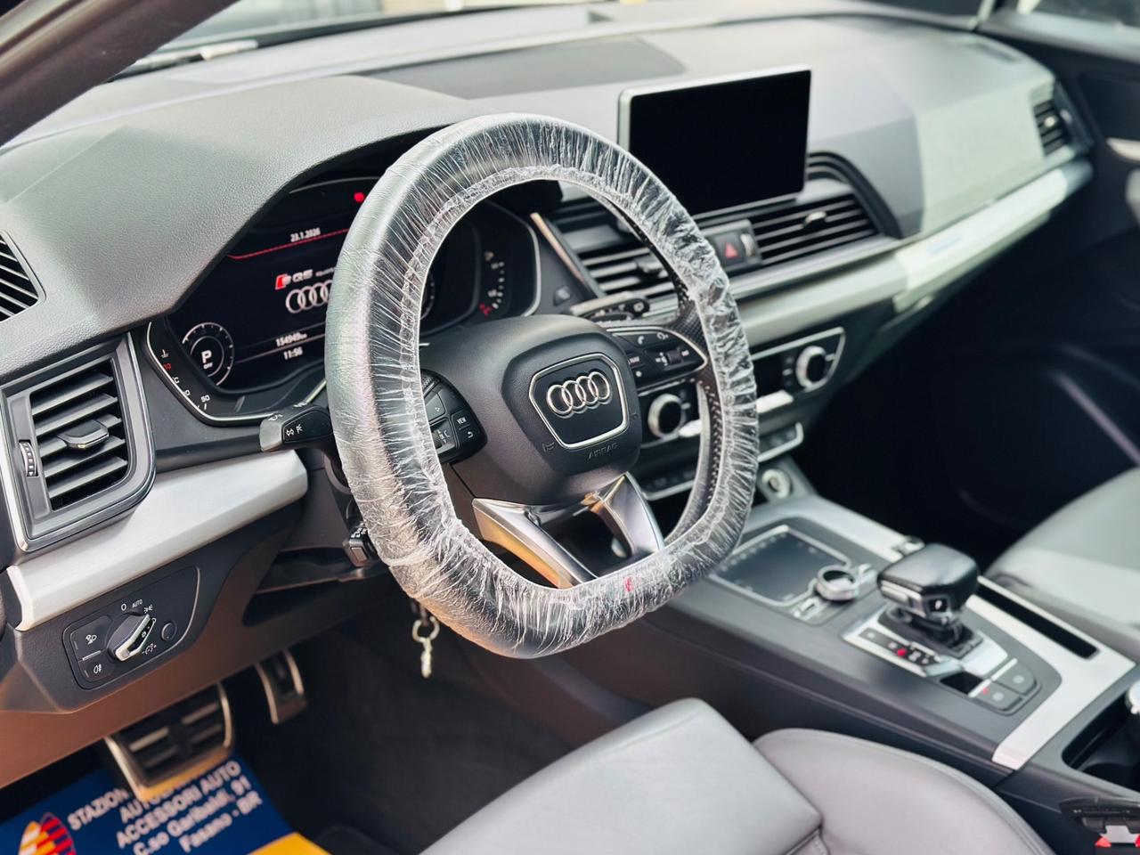 Audi Q5 2.0 TDI 190CV quattro Stronic S-LINE