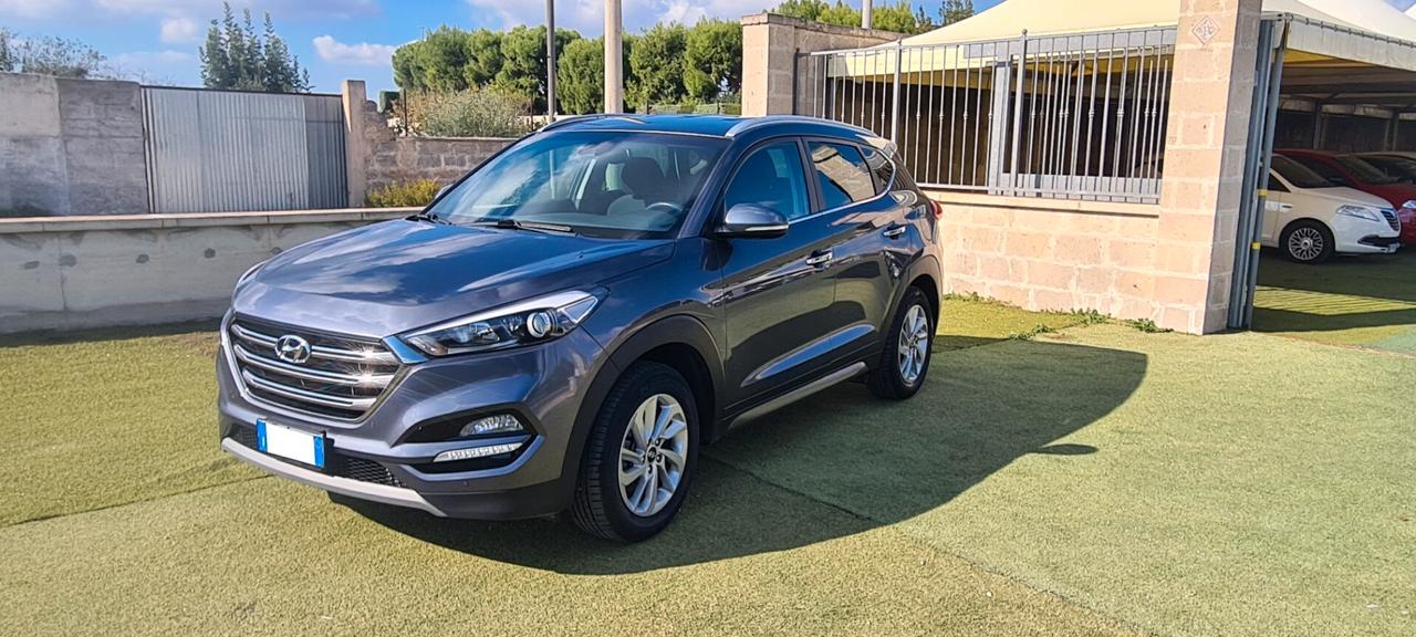 Hyundai Tucson 1.7 CRDi 115 cv XPossible 12/2016